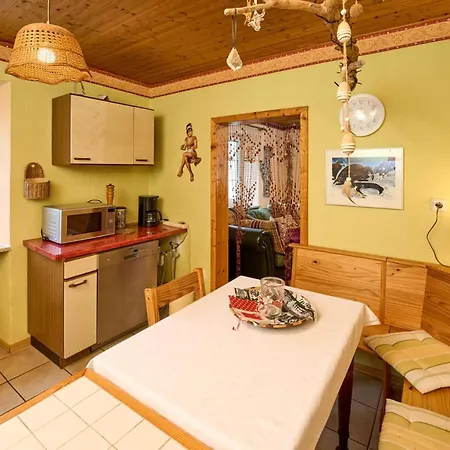 Casa de Férias Im Raeubernest *